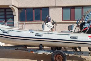 Gommone Valiant V-520 con Mercury 40 cv 4tempi