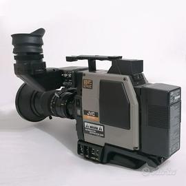 telecamera professionale JVC  BY 110