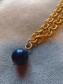 Collana con ciondolo in pietra dura