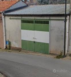 Magazzini di circa 30 mq. ciascuno