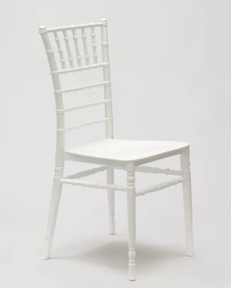 Sedia modello Chiavarina in polipropilene bianco