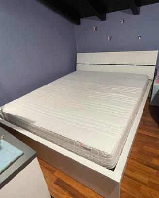 Letto contenitore  matrimoniale con materasso 