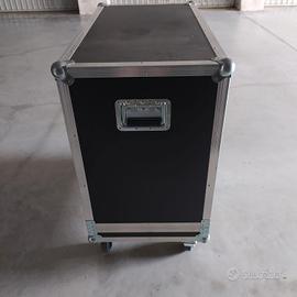 FLIGHT CASE PER CASSE ACUSTICHE