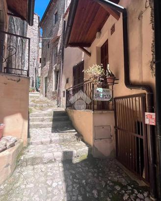 3 LOCALI A VEROLI