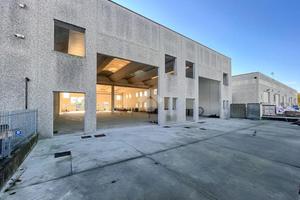 CAPANNONE A SESTO ED UNITI