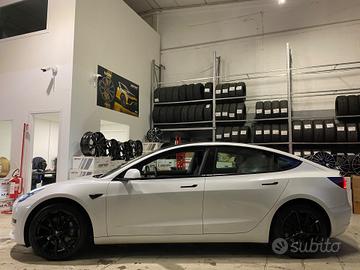 Cerchi NUOVI Tesla Model 3 raggio 20 cod.8242