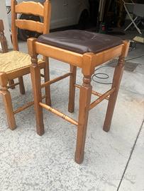 Sedie e sgabelli legno