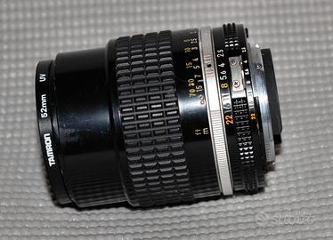 Nikon 105mm f 2,5 AIs