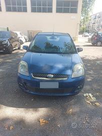 FORD BLU ELETTRICA
