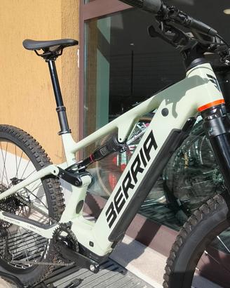 Ebike Berria Stratos E90 Bosch -NUOVA-