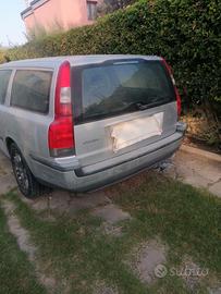 Macchina Volvo V70 D5 SW del 2003 prezzo trattabil