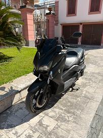 X max 250 ben tenuto