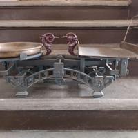 Vecchia bilancia della nonna