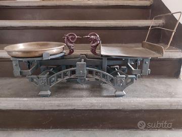 Vecchia bilancia della nonna