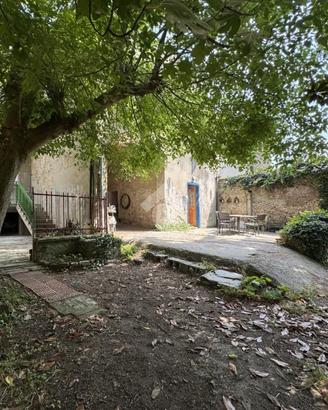 CASA DI CORTE A MONTÙ BECCARIA