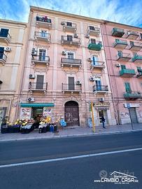 Via Cesare Battisti ampio bilocale