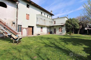 RUSTICO A RIVE D'ARCANO