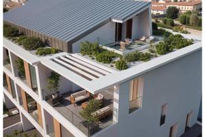 Appartamento di 117 m² con 3 locali e box auto a C