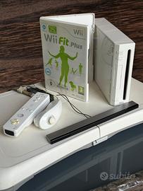 Wii Completa + Acessori + Wii Fit