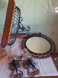 Tris Ingresso Vintage in Ferro Battuto: Specchio,