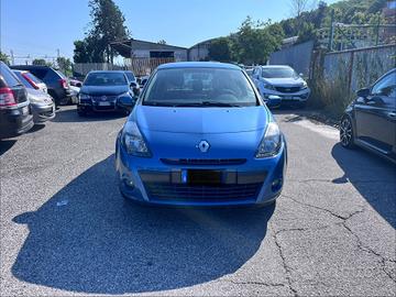 Renault Clio 1.2 16V 5 porte Dynamique