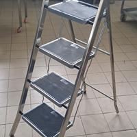 Scala Alluminio 4 gradini