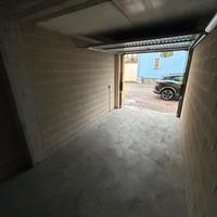 Garage a Neive via s.Maria del piano