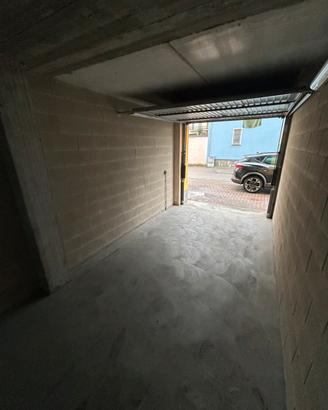 Garage a Neive via s.Maria del piano
