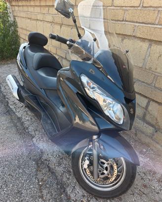 Suzuki Burgman 400 k7