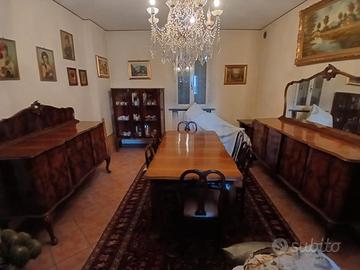 Sala completa veramente da.non.perdere!