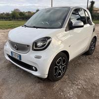 Smart ForTwo 1000 52 kW MHD coupé passion