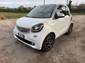 Smart ForTwo 1000 52 kW MHD coupé passion