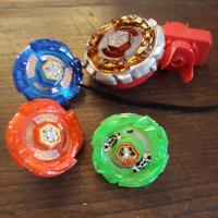 BeyBlade trottole - kit da 4 con una metal fusion