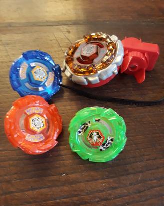 BeyBlade trottole - kit da 4 con una metal fusion