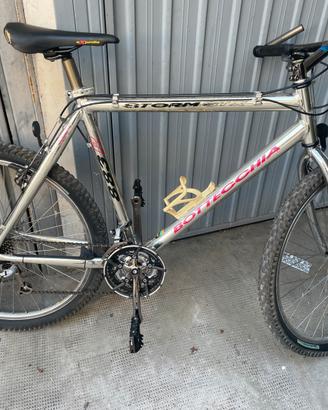 Bicicletta Bottecchia mod. 883 STORM in  alluminio