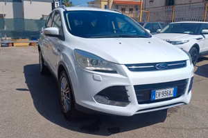Ford Kuga 2.0 TDCI 163 CV 4WD Powershift Titanium 