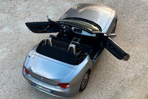 BMW Z4 2.5 Si manuale