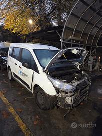 FORD TRANSIT CONNECT FURGONE DEL 2019 PER RICAMBI