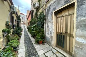 Casa a schiera da ristrutturare