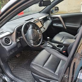 TOYOTA RAV4 4ª serie - 2018