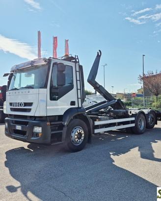 IVECO STRALIS 260S36 gancio scarrabile