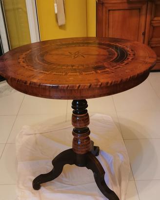 Tavolino d'epoca
