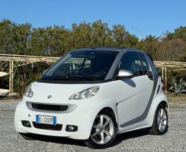 Smart ForTwo 1000 52 kW MHD cabrio passion