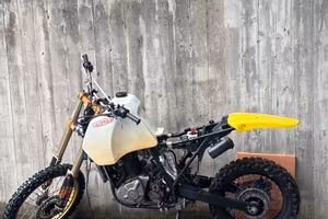 SUZUKI DR 650 R 1993