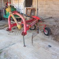 Ranghinatore fieno