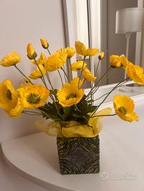 Composizione fiori artificiali