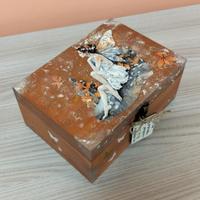 Cofanetto in legno con fata -  Fatto a mano.