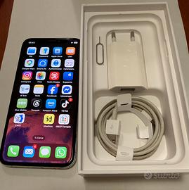 iPhone XS 64 GB