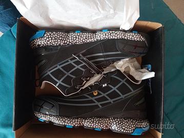 scarpa antinfortunistiche 