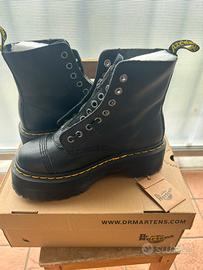 Dr Martens